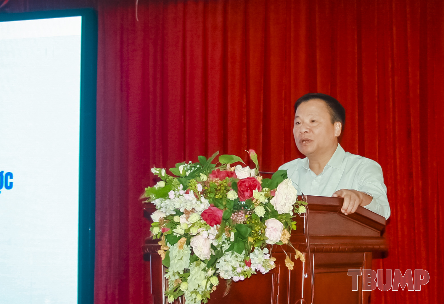 PGS.TS Nguyễn Duy Cường - Hiệu trưởng Nhà trường phát biểu khai mạc