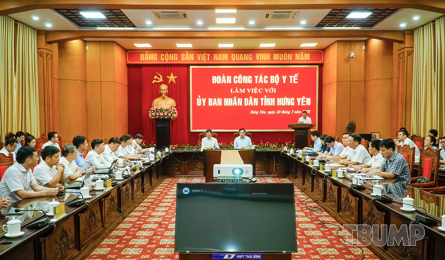 Đoàn công tác Bộ Y tế làm việc cùng lãnh đạo UBND tỉnh Hưng Yên và Trường Đại học Y Dược Thái Bình