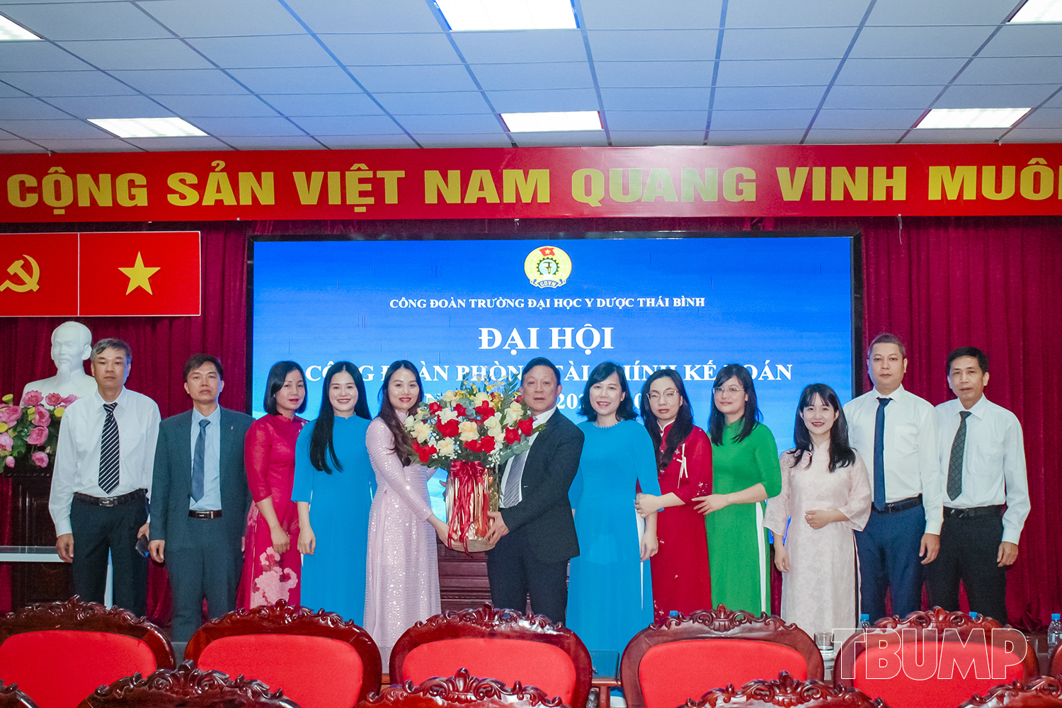 Đại hội Công đoàn phòng Tài chính kế toán