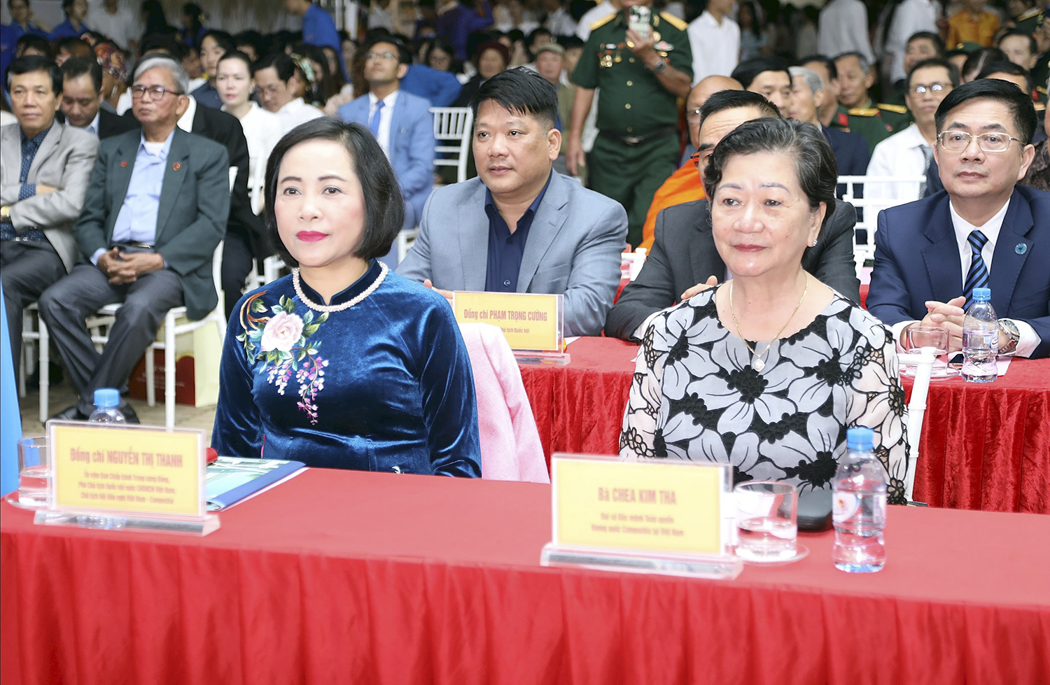 Phó Chủ tịch Quốc hội Nguyễn Thị Thanh và các đại biểu dự Chương trình giao lưu sinh viên Việt Nam – Campuchia 2025