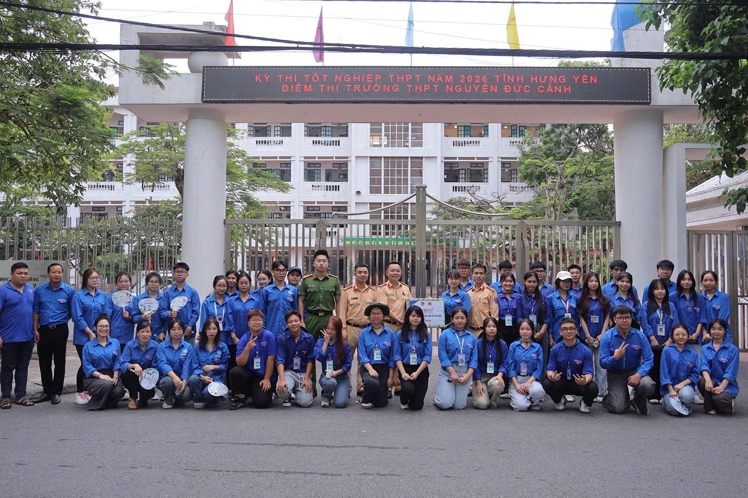 Tuổi trẻ Trường Đại học Y Dược Thái Bình tham gia chương trình “Tiếp sức mùa thi” năm 2026