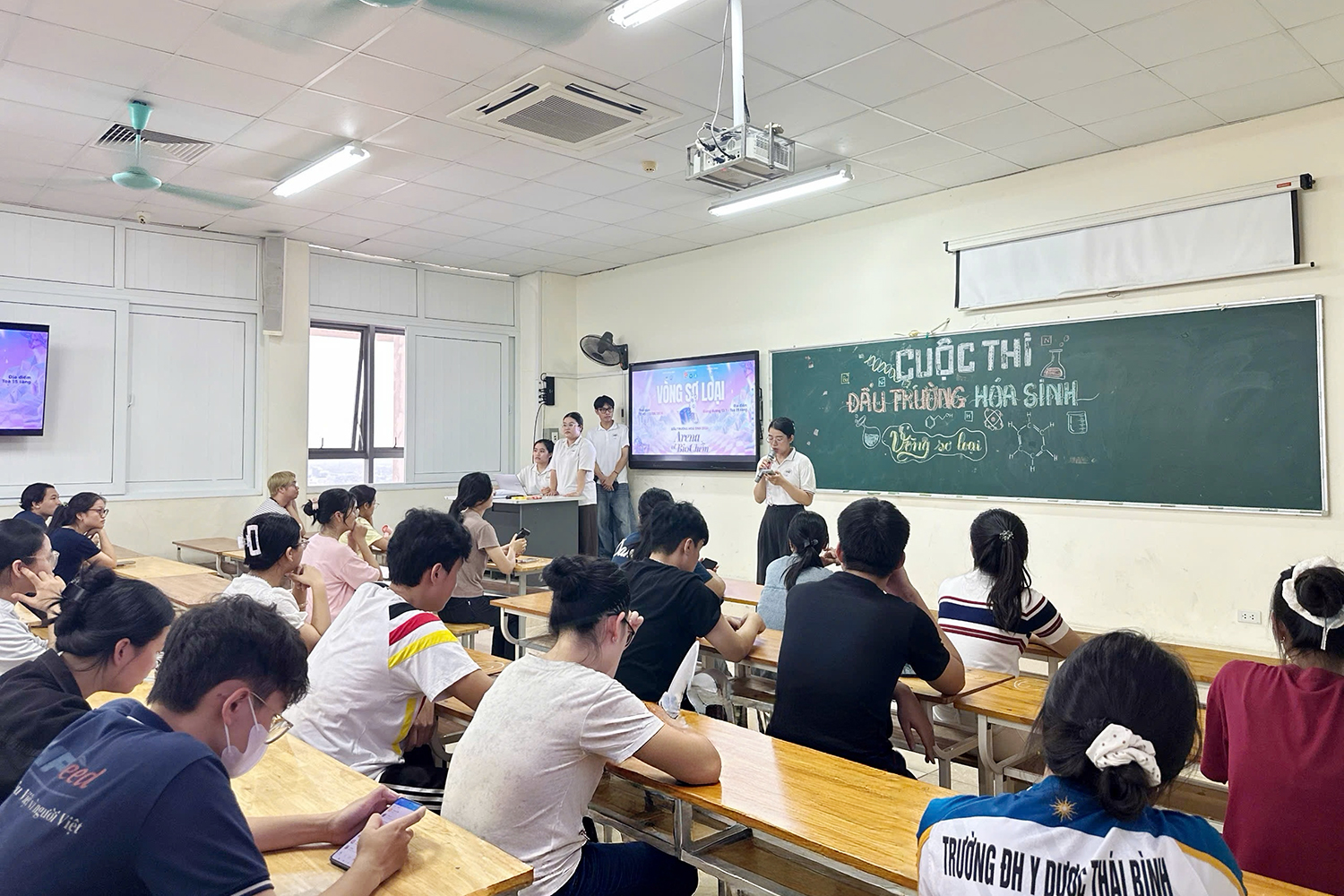 Vòng sơ loại Đấu trường Hoá Sinh – Arena of BioChem 2026